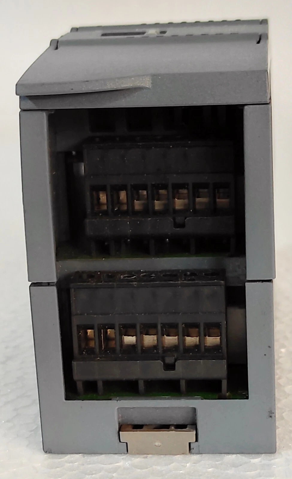 admin/uploads/uploads/Siemens Simatic S7-1200 SM 1223 DCRLY_4.webp